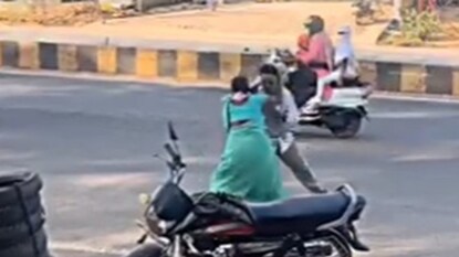 व्हायरल व्हिडीओ