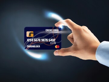 क्रेडिट कार्ड पाकिटात पडून आहे? सावधान, तुमच्या Credit Score ला बसू शकतो फटका!