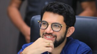 ‘त्या’ गुप्त भेटीची चर्चा, आदित्य ठाकरे म्हणाले,  “बातमी ऐकली, एक व्यक्ती आता गावी जाणार!”