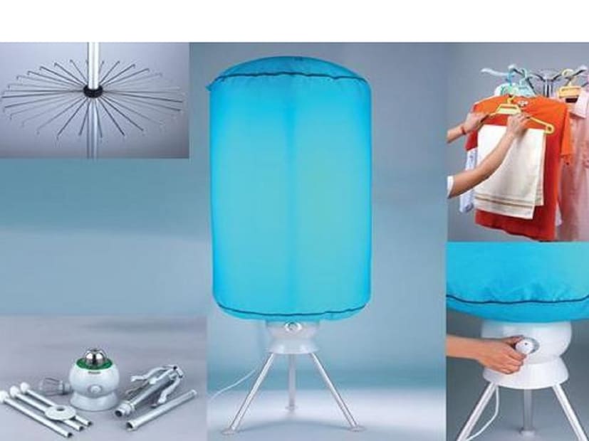 Electric Clothes Dryer: पावसाळ्यात एकीकडे थंडावा आणि आराम मिळतो. तर दुसरीकडे ओले कपडे सुकवणे ही एक मोठी समस्या बनते. सतत पाऊस आणि ओलावा असल्याने कपडे बरेच दिवस सुकत नाहीत, ज्यामुळे त्यांना वास येऊ लागतो आणि अनेक वेळा ते पुन्हा धुवावे लागतात. फ्लॅट, लहान अपार्टमेंट किंवा बाल्कनी नसलेल्या घरांमध्ये ही समस्या आणखी वाढते. पण आता या समस्येवर एक स्मार्ट आणि स्वस्त उपाय आला आहे - इलेक्ट्रिक कपडे ड्रायर. हे एक लहान आणि पोर्टेबल उपकरण आहे जे तुमचे ओले कपडे काही मिनिटांत सुकवते, तेही कमी वीज वापराने.