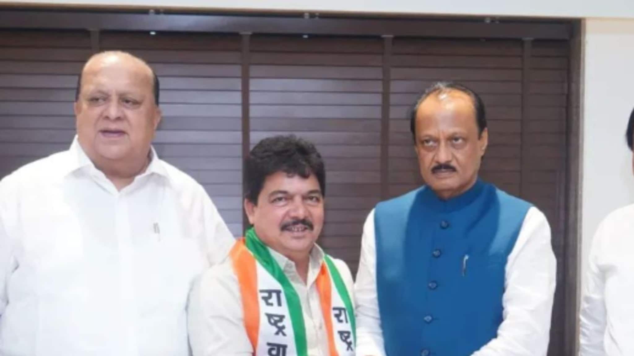 अजितदादांचा MIM कडे मोर्चा, बडा नेता फोडला, महापालिका निवडणुकीआधी मनगटावर घड्याळ