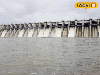 जायकवाडी धरणात पाण्याची विक्रमी आवक, 55 टक्क्यांवर पाणीसाठा पूर नियंत्रण कक्ष स् जायकवाडी धरणात पाण्याची विक्रमी आवक, 55 टक्क्यांवर पाणीसाठा पूर नियंत्रण कक्ष स्