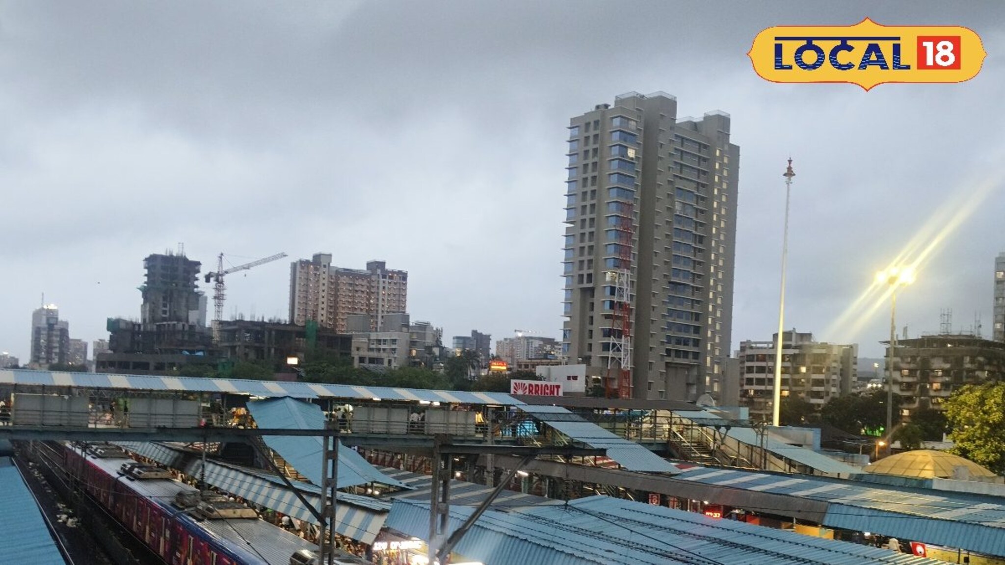 Mumbai Rain: मुंबई, ठाण्याच्या हवामानात मोठे बदल, पावसाची विश्रांती, आज वेगळंच संकट