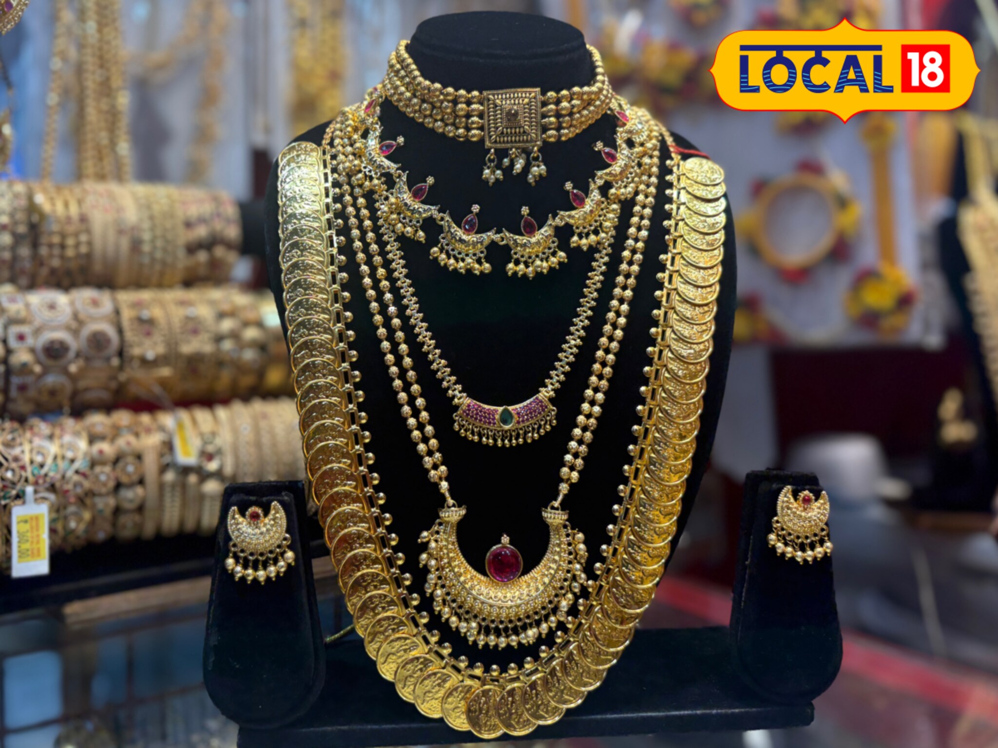 दागिन्यांची करा श्रावणात खरेदी, 50 रुपयांपासून,ठाण्यातील हे मार्केट माहितीये का?