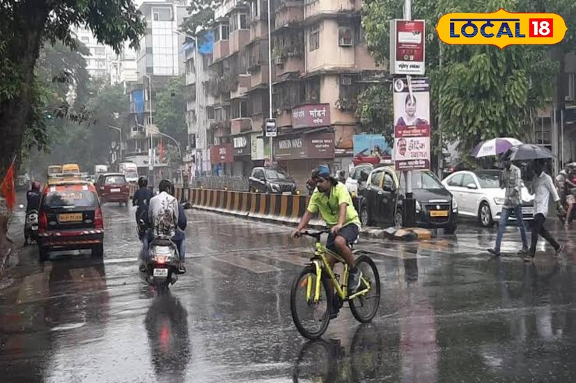 नवी मुंबई आणि ठाणे या दोन्ही शहरांमध्ये आज मुसळधार पावसाचा इशारा हवामान विभागाने दिला आहे. ठिकठिकाणी जोरदार पावसामुळे शहरात पाणी साचण्याची शक्यता आहे. यासाठी ऑरेंज अलर्ट जारी करण्यात आला आहे.वाऱ्याचा वेग सरासरी 30 ते 40 किमी प्रतितास राहण्याची शक्यता आहे. काही वेळा जोरदार पावसादरम्यान वाऱ्याचा वेग 45 किमी प्रतितासांपर्यंत जाऊ शकतो. नागरिकांनी सुरक्षित स्थळी राहावे आणि झाडांच्या खाली, जलकाठावर किंवा उघड्या ठिकाणी उभं राहणं टाळावं, असे आवाहन स्थानिक प्रशासनाने केलं आहे.