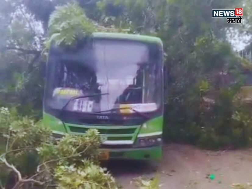 दरम्यान, ऐनवेळी मिळालेल्या मदतीमुळे आणि प्रवाशांच्या नशिबाने, या घटनेत कोणतीही गंभीर हानी झाली नाही, ज्यामुळे सर्वांनी सुटकेचा निश्वास टाकला.