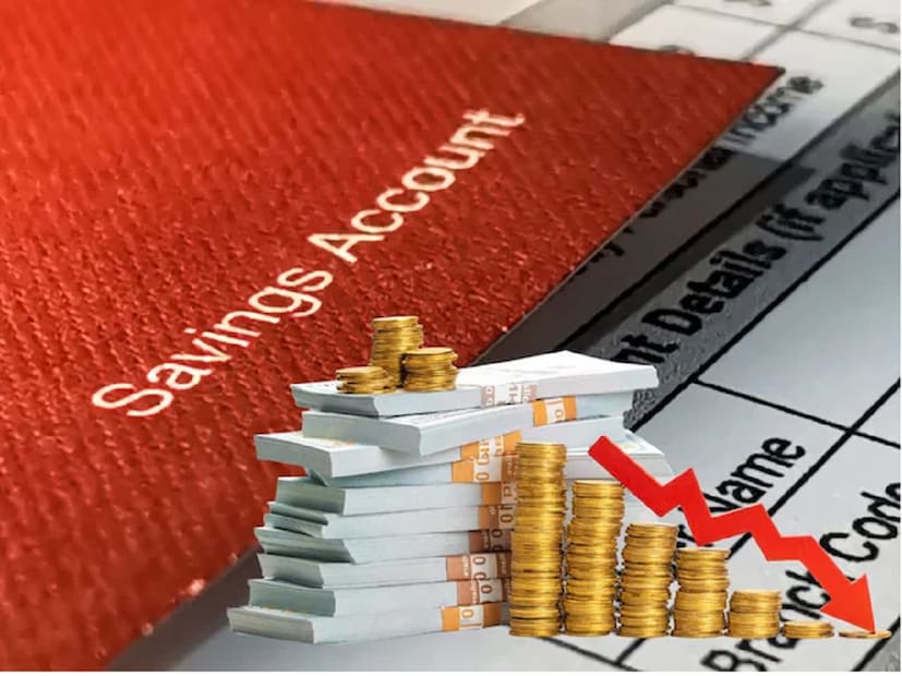 कोणतीही अनोळखी एपीके फाईल किंवा ॲप डाउनलोड करू नका. मेसेजमधील लिंकद्वारे केवायसी किंवा कोणतीही माहिती अपडेट करू नका. ॲप्स नेहमी अधिकृत माध्यमातूनच डाउनलोड करा. ॲप्स डाउनलोड करण्यासाठी नेहमी प्ले स्टोअर किंवा ॲप स्टोअर या अधिकृत प्लॅटफॉर्मचाच वापर करा.