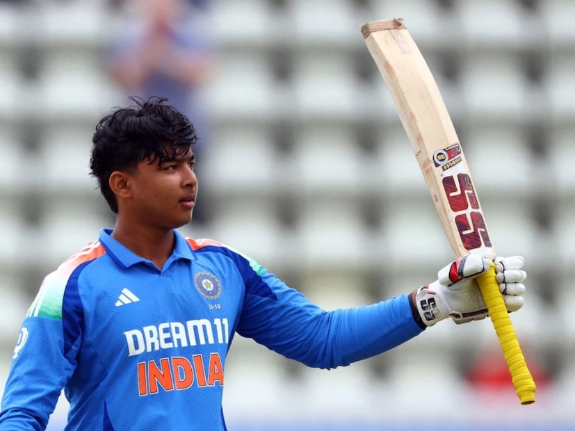 बीसीसीआयने वेगेवेगळ्या वयाच्या वर्गात खेळणाऱ्या खेळाडूंसाठी मॅच फी चा वेगळा स्लॅब बनवला आहे. ही मॅच फी खेळाडूने खेळलेली मॅचची संख्या तसंच स्पर्धेचा स्तर यावर अवलंबून असते. खेळाडूंना मानधन प्रती मॅच नाही तर प्रत्येक दिवसासाठी दिलं जातं.