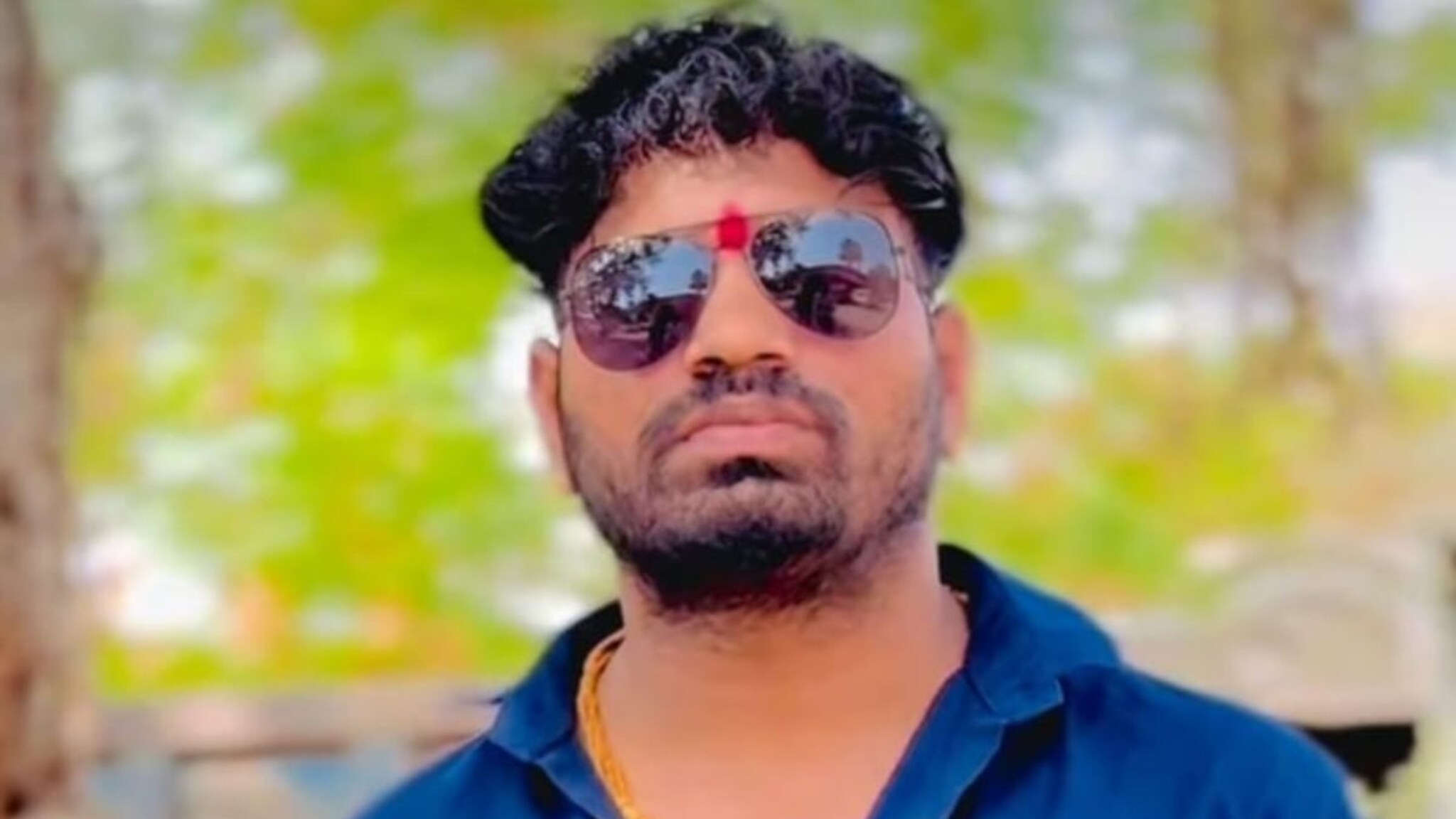 'स्टँडवर स्कूटी, रक्त सांडलं होतं',आकाशच्या बहिणीने सांगितला धडकी भरवणारा प्रसंग