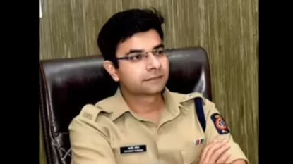 नवनीत कावत (बीडचे पोलीस अधीक्षक) नवनीत कावत (बीडचे पोलीस अधीक्षक)