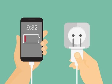 बॉम्बसारखा फुटेल मोबाईलचा चार्जर! कधीच करु नका या 4 चुका, होईल नुकसान बॉम्बसारखा फुटेल मोबाईलचा चार्जर! कधीच करु नका या 4 चुका, होईल नुकसान