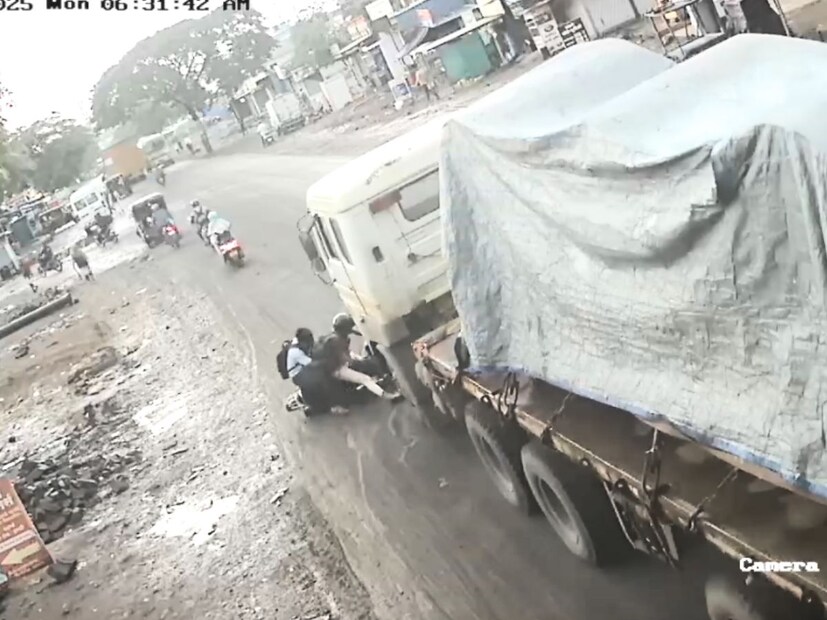 या योजनेचा उद्देश काय आहे : या योजनेचा उद्देश अपघातानंतर जखमींना ताबडतोब उपचार मिळावेत आणि त्यांचे प्राण वाचू शकतील असा आहे. ही योजना आयुष्मान भारत-प्रधानमंत्री जन आरोग्य योजनेअंतर्गत येत नाही तर ती राष्ट्रीय आरोग्य प्राधिकरणाच्या (एनएचए) आयटी प्लॅटफॉर्मवरून चालवली जाईल. यामुळे उपचार प्रक्रिया जलद, ऑनलाइन आणि कागदपत्रांच्या त्रासापासून मुक्त होईल. सरकारने म्हटले आहे की या योजनेमुळे लोकांना आर्थिक सुरक्षा आणि आपत्कालीन परिस्थितीत वेळेवर उपचार मिळतील.