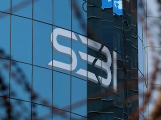 SEBI Recruitment 2025: टॉप क्लास अधिकारी बनण्याची सुवर्णसंधी! 110 पदांसाठी संधी; तब्बल 1,84,000 असेल पगार