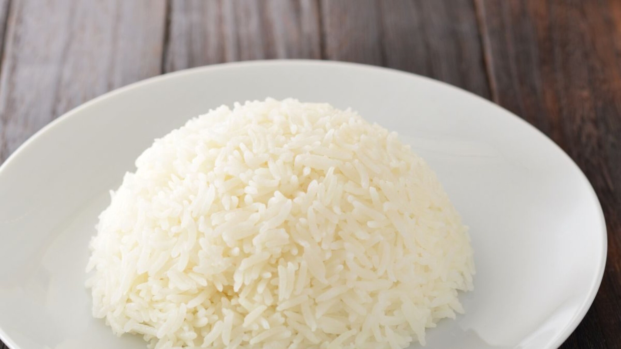 Kitchen Tips : गरम भाताला दगडासारखा वास येतोय? यामागची कारणं आणि सोपे उपाय लगेच जाणून घ्या