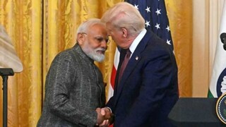 अमेरिकेने भारतावर लावला 25 टक्के टॅरिफ, इतर देशांपेक्षा कमी का जास्त?