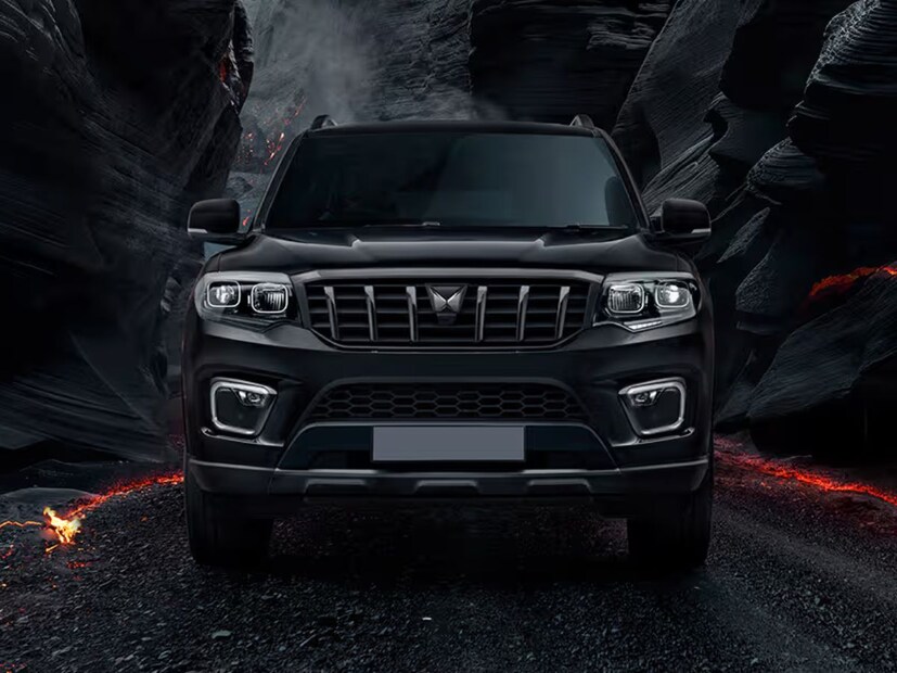 तिसऱ्या क्रमांकावर महिंद्रा स्कॉर्पिओ आहे. जी कार निर्मात्यासाठी सर्वाधिक विक्री होणारी वाहन आहे. गेल्या महिन्यात महिंद्रा ने 13,747 युनिट्सची विक्री नोंदवली. तर जुलै 2024 मध्ये 12,237 युनिट्स विकल्या, जी 12 टक्के वाढ आहे. महिंद्रा स्कॉर्पिओमध्ये स्कॉर्पिओ एन आणि स्कॉर्पिओ क्लासिकचा समावेश आहे.