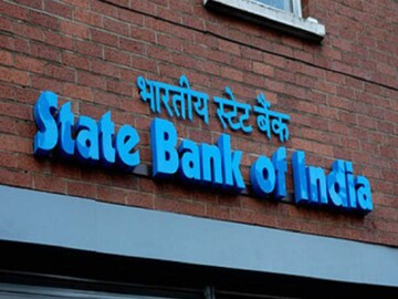 SBI खातेदारांसाठी अलर्ट: या वेळेत NEFT ने पैसे पाठवता येणार नाहीत, पर्याय काय?