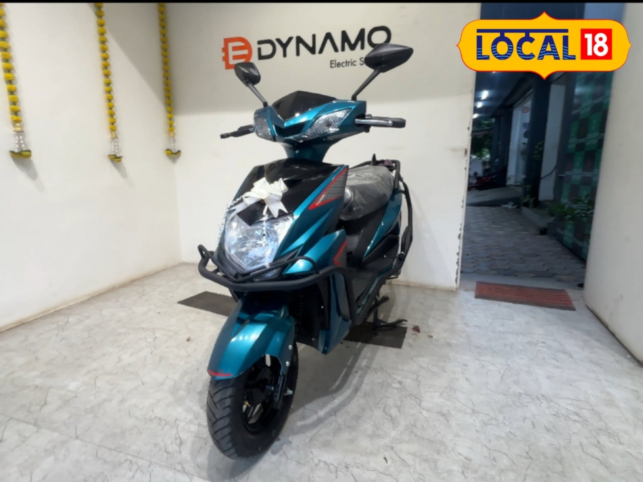 E Bike: काय सांगता! फक्त 39 हजारात मिळतेय नवी कोरी इलेक्ट्रिक गाडी, कुठे? हे पाहा...