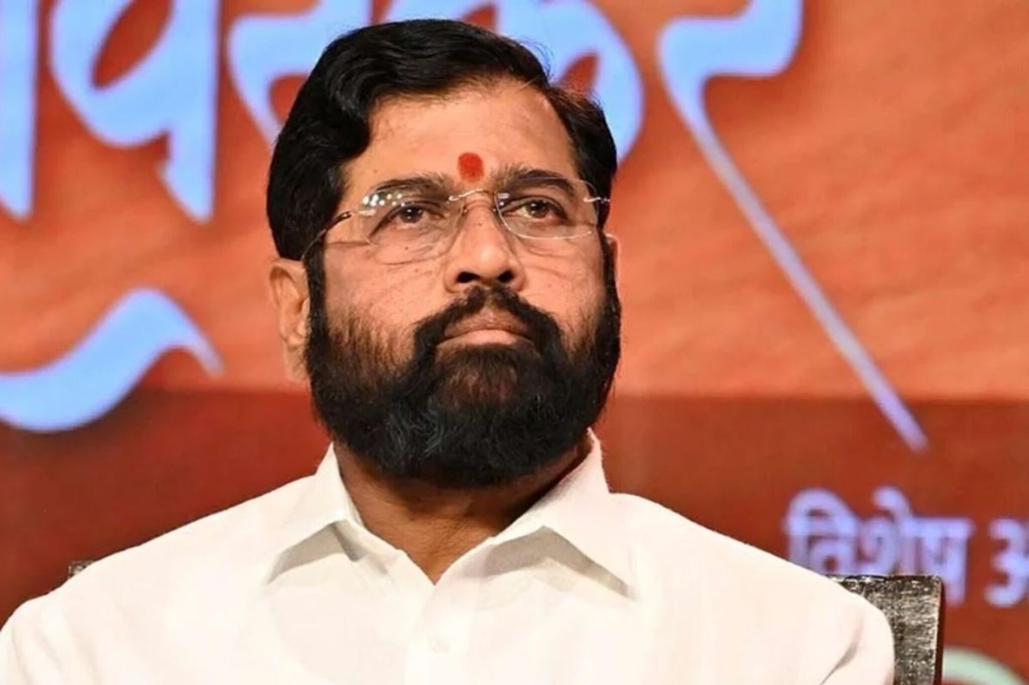 ऑपरेशन टायगरची चाहूल लागताच एकनाथ शिंदे अॅक्शन मोडवर