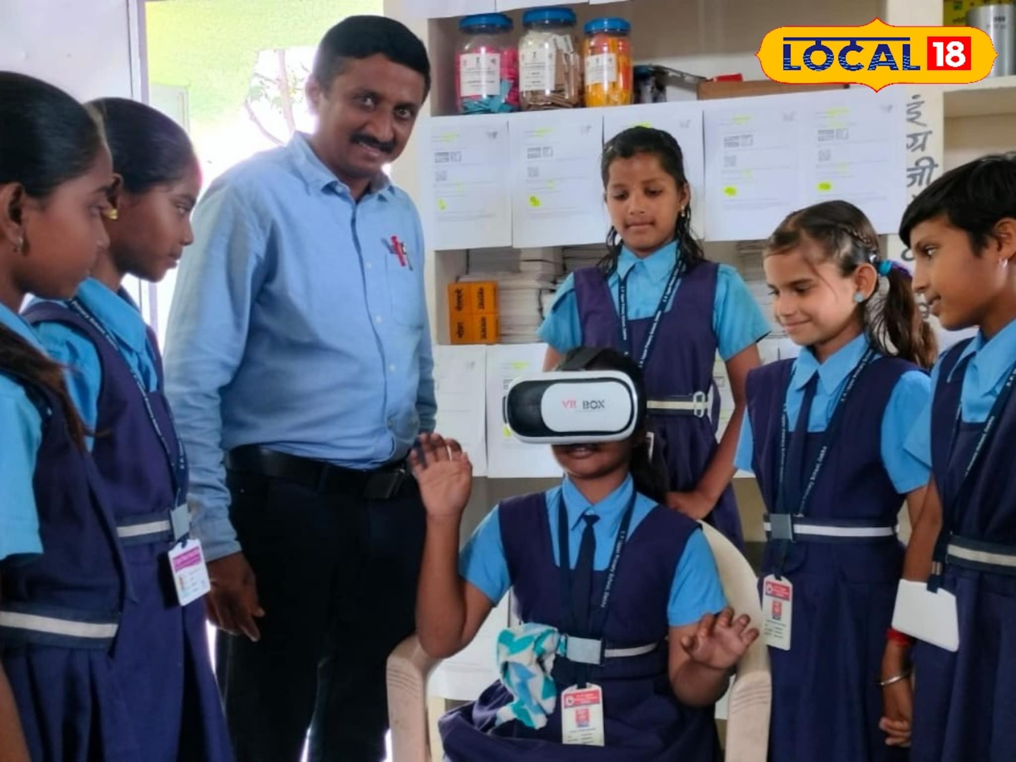 इंटरनॅशनल स्कूल नव्हे ही तर आपली झेडपीची शाळा, विद्यार्थ्यांचं थेट परदेशात कनेक्शन