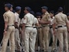 नाशिकमध्ये पोलिसांची दबंगगिरी , पोलिसांच्या समर्थनासाठी नाशिककर रस्त्यावर