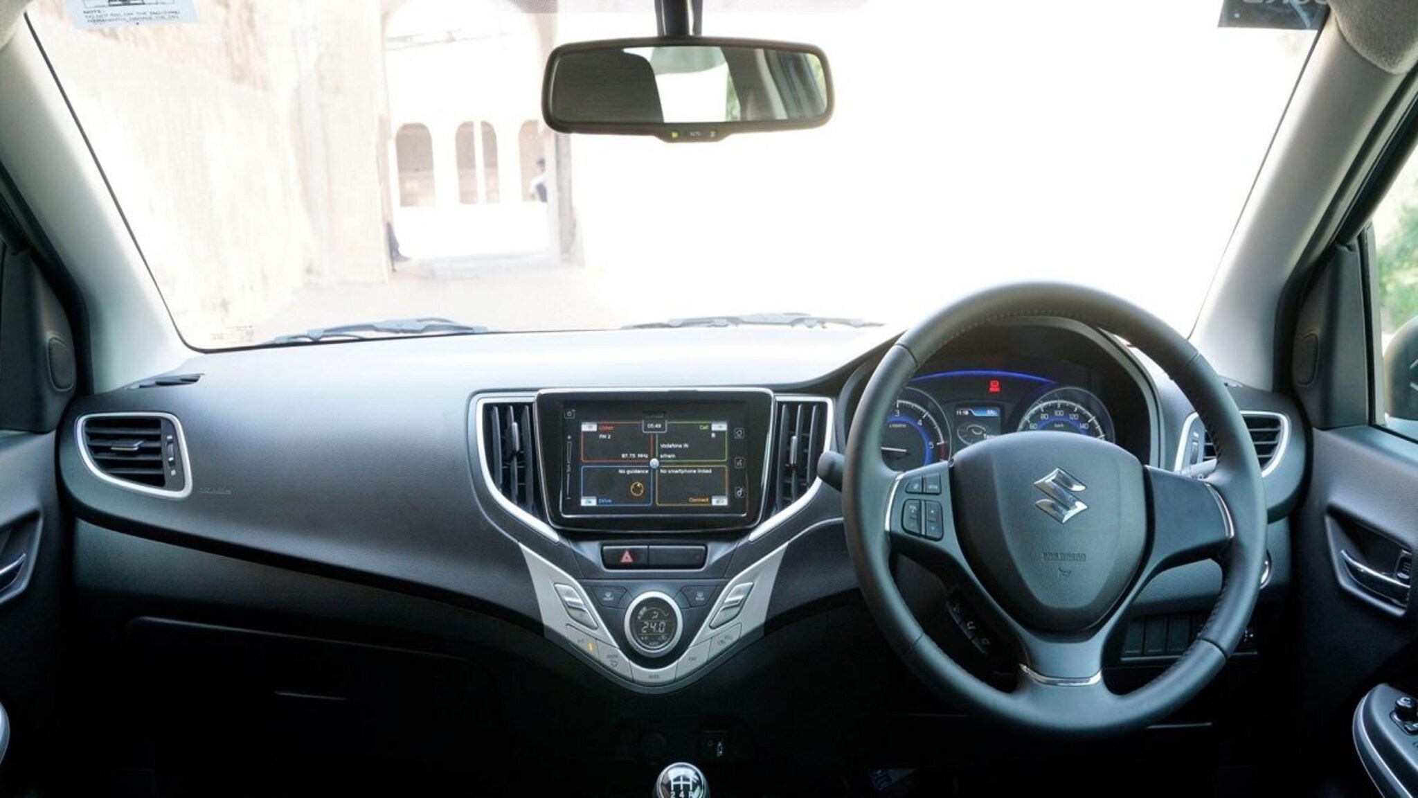 ₹6.70 लाखांत मिळतेय मारुतीची ही भारी कार! डिझाइन अशी की स्विफ्ट-वॅगनआरही फेल