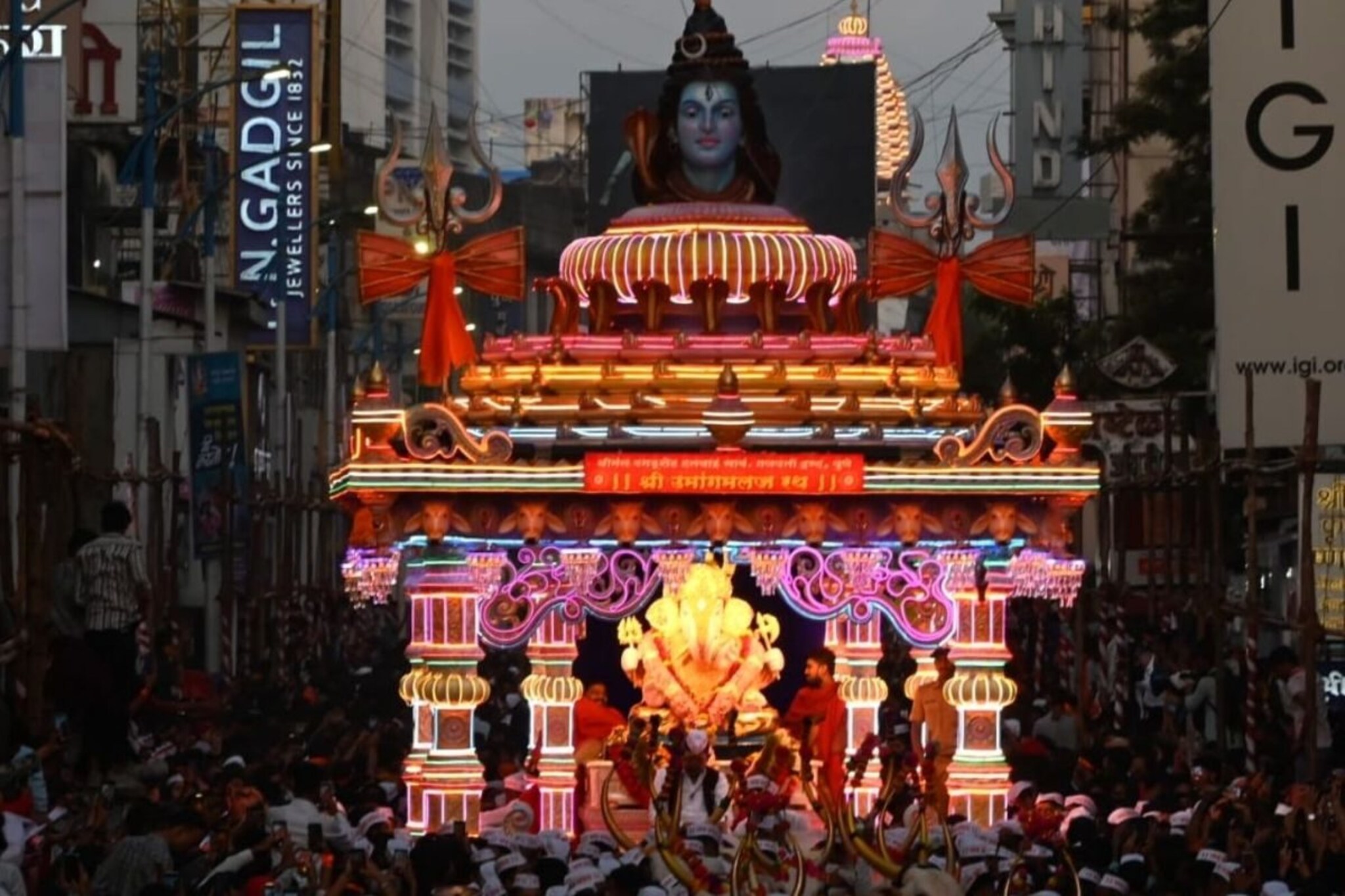 Pune Ganpati : पुण्यात गणेशोत्सवाआधीच गणेश मंडळांमध्ये वाद? मानपान आणि मतभेद