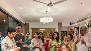 Sachin Tendulkar Mother Birthday Celebration