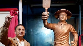 Sunil Gavaskar Statue