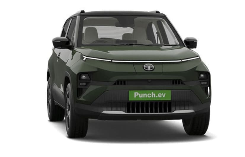 Tata Punch EVची ऑन-रोड किंमत काय आहे? : आपण ज्या कारबद्दल बोलत आहोत ती दुसरी तिसरी किंमत आहे. जर तुम्ही ही कार 4 लाख रुपयांचे डाउन पेमेंट देऊन खरेदी केली तर उर्वरित 6.55 लाख रुपये बँकेकडून कार कर्ज म्हणून घ्यावे लागतील. जर तुम्हाला ही रक्कम 5 वर्षांसाठी 8 टक्के वार्षिक व्याजदराने मिळाली तर ईएमआय सुमारे 13-14 हजार रुपये असेल.