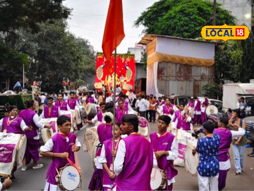 आपल्या महाराष्ट्राची सांस्कृतिक ओळख असलेली ढोल-ताशाची परंपरा गणेशोत्सवात जपली जाते. मात्र, या परंपरेत समाजाच्या सर्व घटकांना स्थान मिळालं आहे का? या प्रश्नाचं उत्तर देत आणि इतिहास घडवत, 2024 साली पुण्यात जन्माला आलं शिखंडी ढोल ताशा पथक. भारतातील पहिलं ट्रान्सजेंडर ढोल ताशा पथक. या पथकाच्या प्रवासाबद्दल मनस्वी गोईलकर यांनी लोकल 18 ला माहिती दिली आहे.