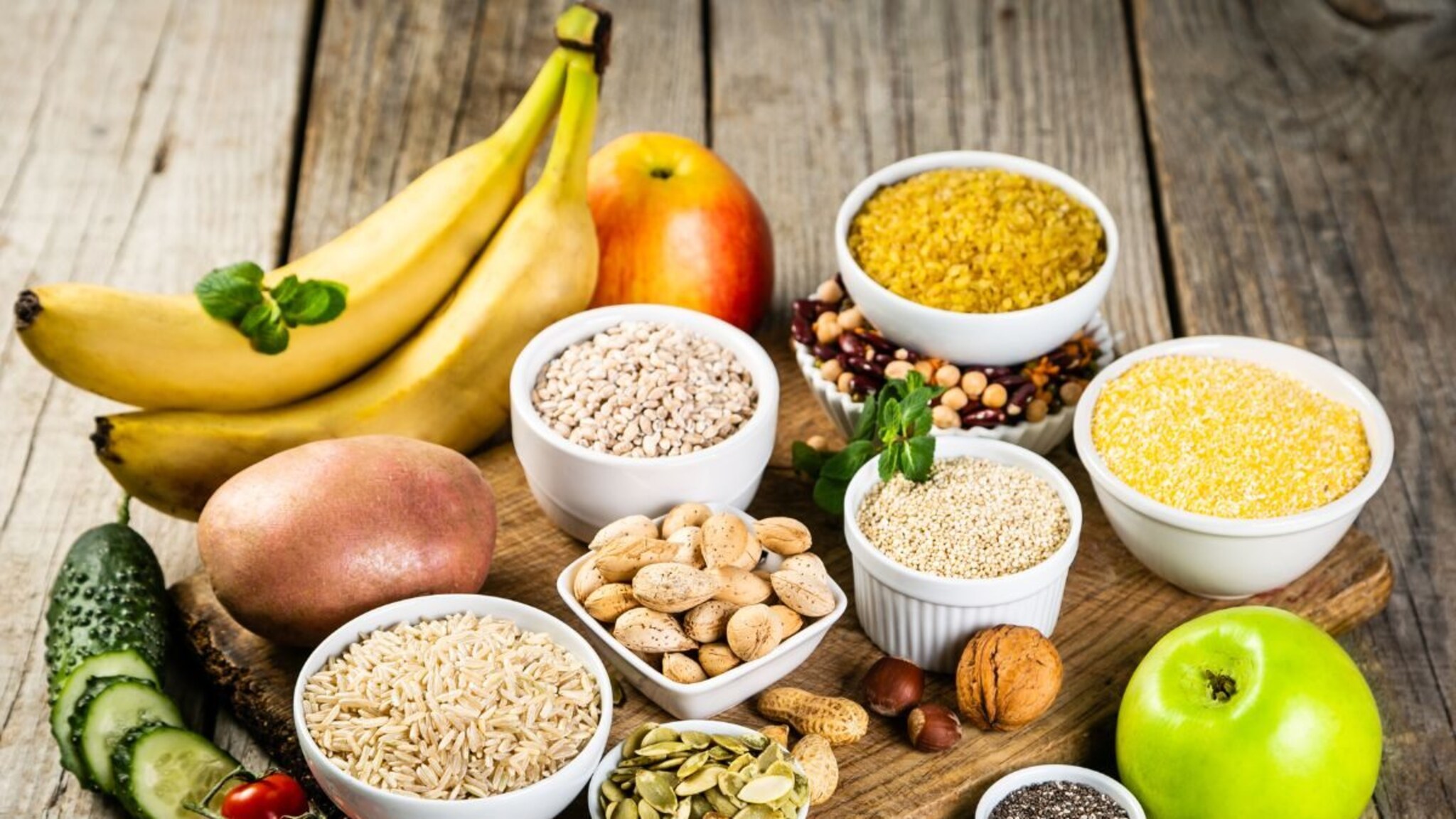 Monsoon Diet: पावसाळ्यात सतत आजारी पडताय? लगेच करा आहारात बदल