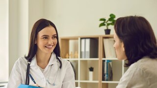 पावसाळ्यातील सेल्फ केअरसाठी 8 आवश्यक गोष्टी.. 