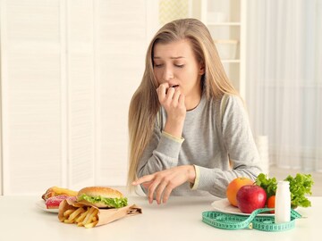 कमी कॅलरी, जास्त पोषण; हे 7 भारतीय हेल्दी स्नॅक्स, वजन कमी करण्यासाठी परफेक्ट