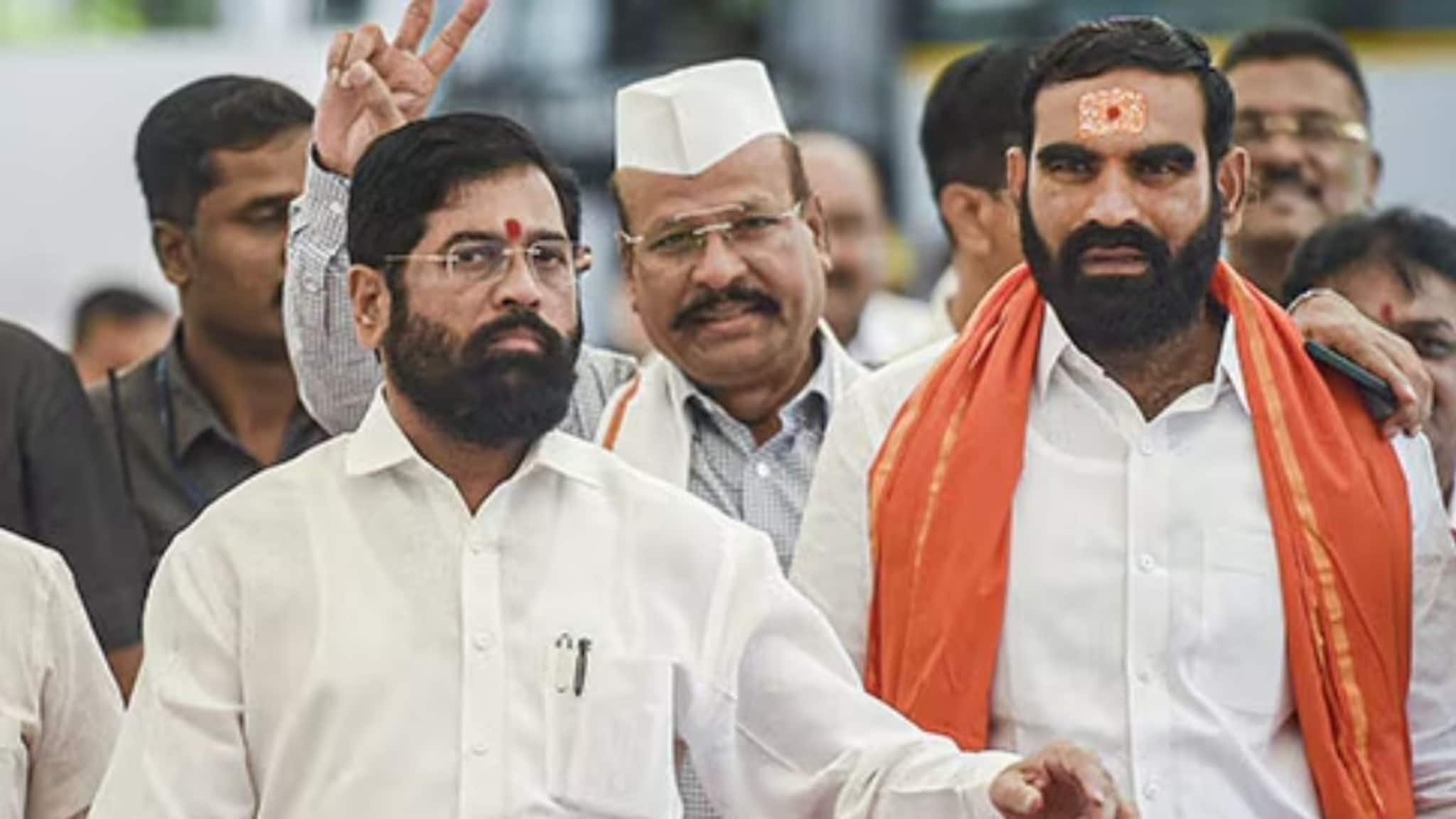 एकनाथ शिंदेंच्या आमदाराची अडचण वाढणार? पोलीस ठाण्यात तक्रार दाखल, नेमकं प्रकरण काय?