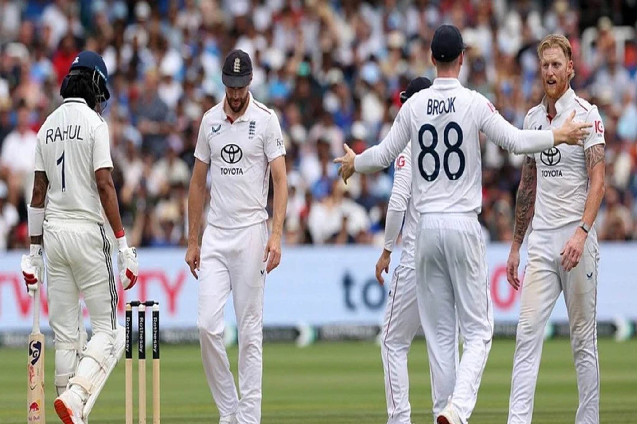 राहुलची विकेट काढली, तेच हॉस्पिटलला पोहोचले, इंग्लंडच्या 3 बॉलरसोबत विचित्र घडलं