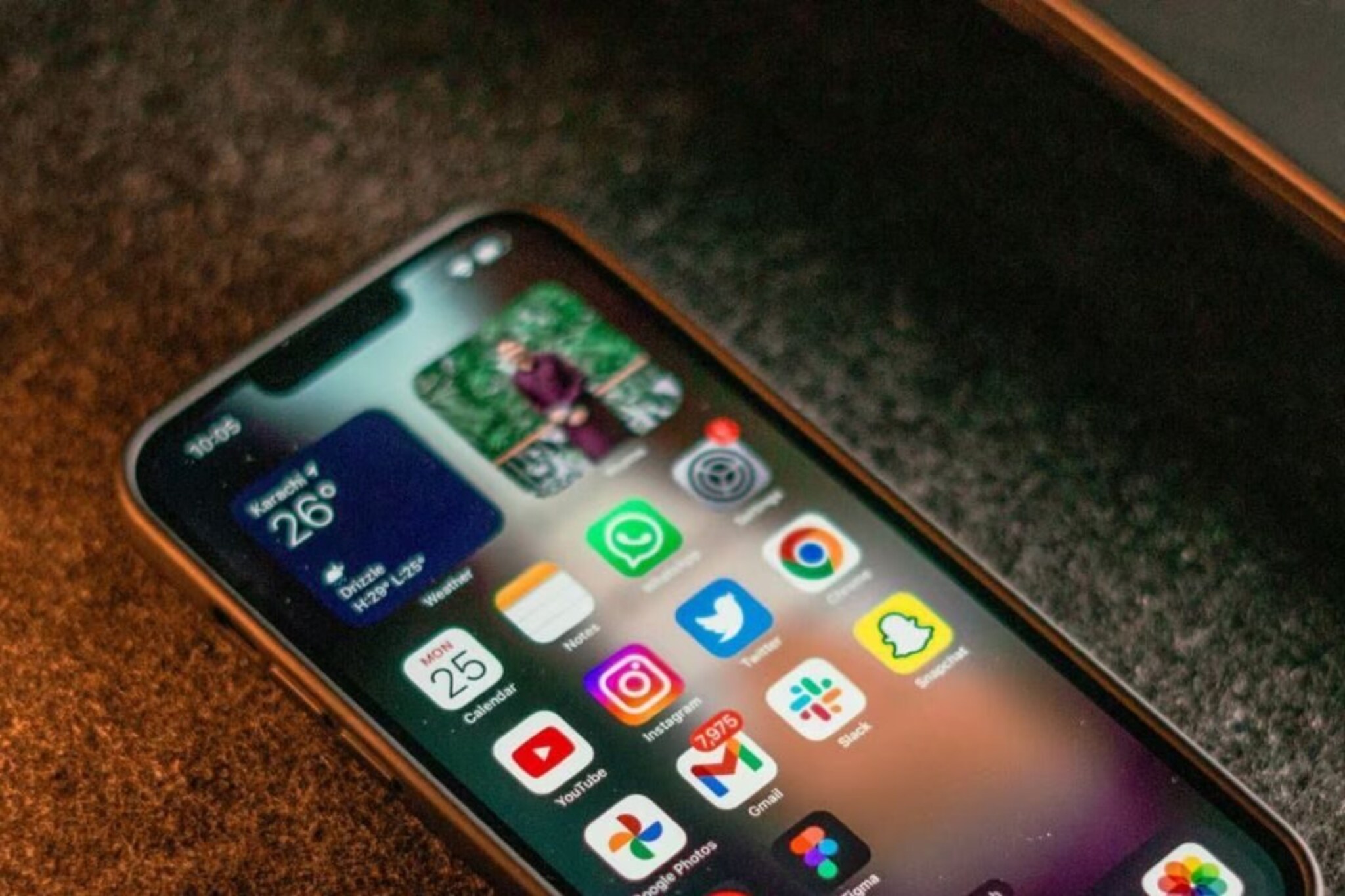 तातडीने iphone अपडेट करा, Appleने कबूल केली चूक;दुर्लक्ष केल्यास फोन होईल बर्बाद