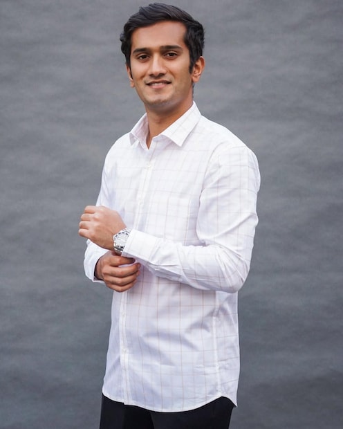 रिंकूसोबतच्या फोटोवर कृष्णराज महाडिक यांनीही प्रतिक्रिया दिली होती. ते म्हणाले होते, 