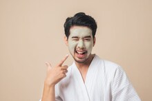 Diwali : भाऊबीज करा खास, भावांसाठी पटकन होणाऱ्या फेशियलची माहिती, सोपे - पटकन होणारे फेसपॅक