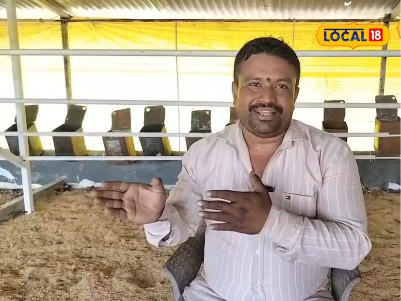 सचिन इंगवले हे पारंपरिक भात शेती करत होते. गोठ्यातील गाई आजारी पडू नयेत म्हणून कोंबड्या ठेवण्याची पद्धत जुन्या काळापासून आहे. त्यामुळे त्यांनी गाईंसोबत 2-3 गावरान कोंबड्या पाळल्या होत्या. परंतु, या कोंबड्यांमधून गाईंपेक्षा जास्त नफा मिळत आहे, हे त्यांच्या लक्षात आलं. तेव्हा त्यांनी पूर्णवेळ गावरान कुक्कुटपालन व्यवसायाकडे वळायचं ठरवलं. 