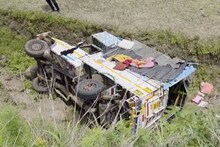 10 भाविकांचा जीव घेणाऱ्या अपघातात पिकअप व्हॅन चालकाची चूक काय? प्रकरणाला नवीन वळ