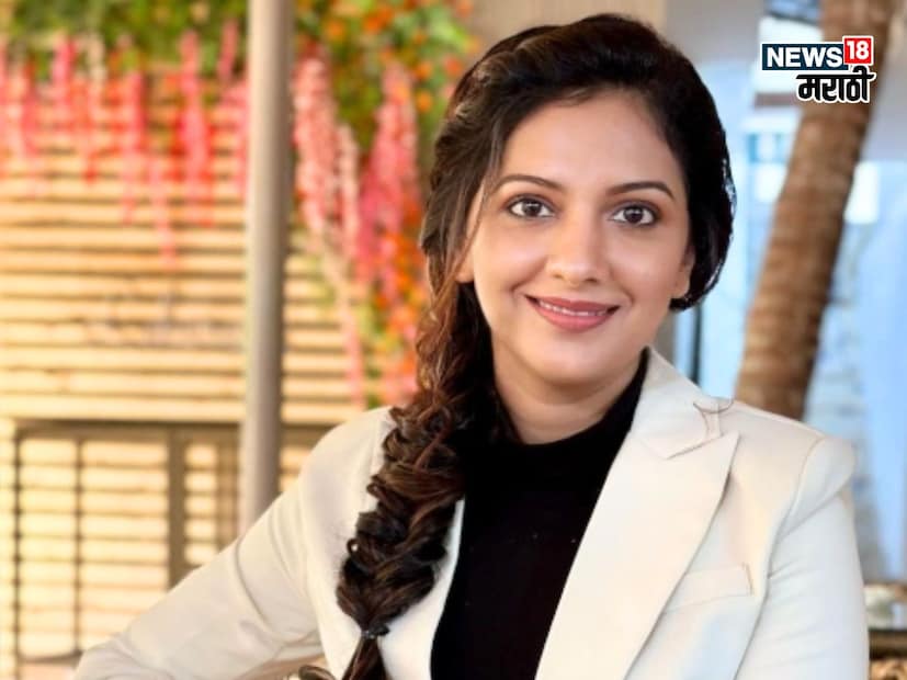 अचानक कोणीतरी येतं आणि म्हणतं आमचं लक्ष आहे. तुमच्या वाटचालीवर, तेजश्रीला असं नेमकं कोण म्हणालं? तेजश्रीनं भावुक करणारी पोस्ट का लिहिली? 