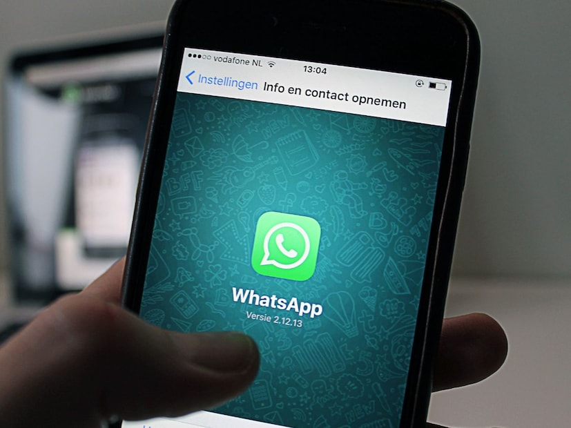 या फीचरमुळे युजर्सना त्यांची Privacy अधिक चांगल्या प्रकारे जपण्यास मदत मिळेल. हे फीचर अलीकडेच WABetaInfo ने व्हॉट्सॲपच्या अँड्रॉइड बीटा आवृत्तीमध्ये तपासणीदरम्यान पाहिले आहे. विशेष म्हणजे, व्हॉट्सॲपवर यूजरनेम फीचर दिसण्याची ही पहिलीच वेळ नाही, यापूर्वीही ते बीटा व्हर्जनमध्ये दिसून आले होते. या नव्या फीचरमध्ये यूजरनेम तयार करण्यासाठी काही अटी ठेवण्यात आल्या आहेत. 