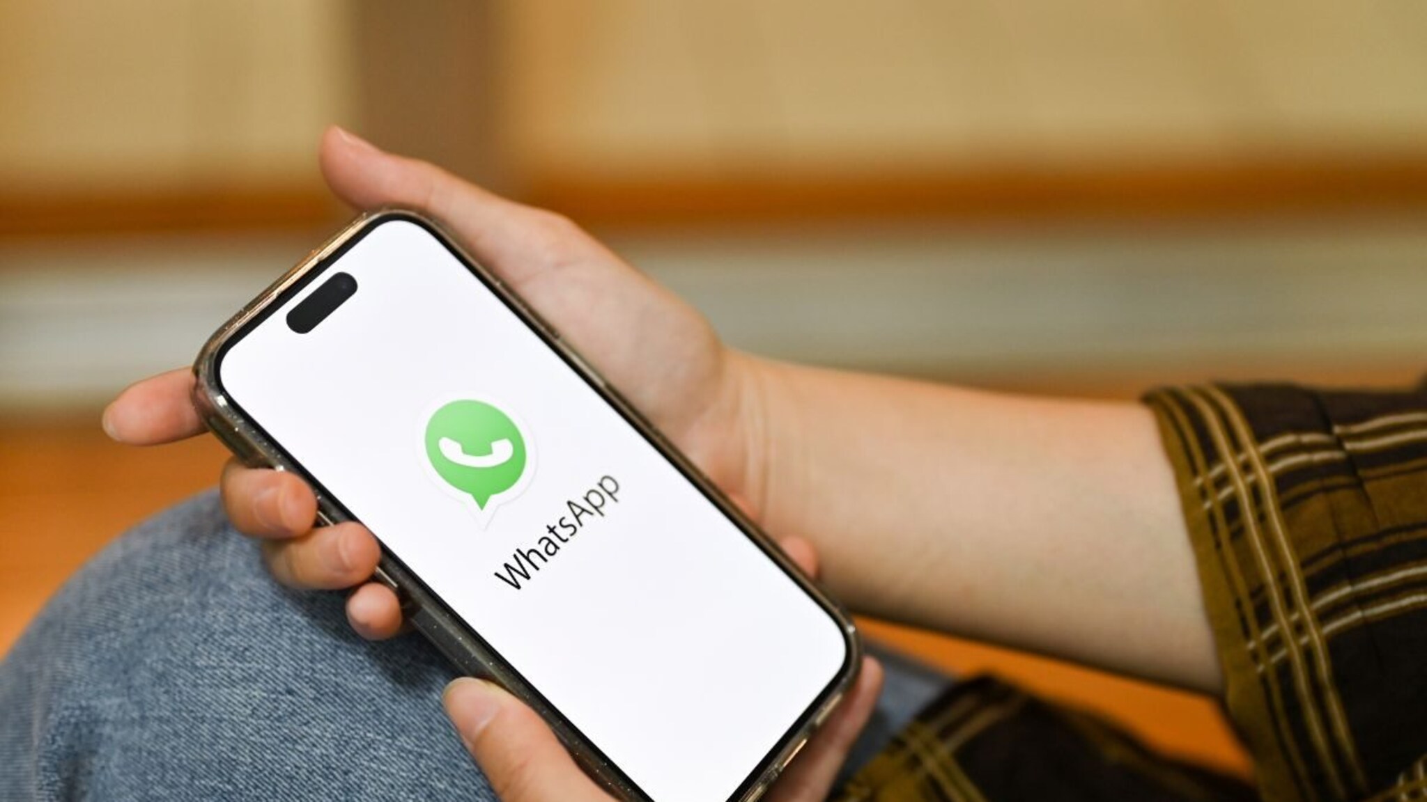 WhatsApp स्टेटसमध्ये लवकरच येणार अपडेट! बदलेल पूर्ण एक्सपीरियन्स