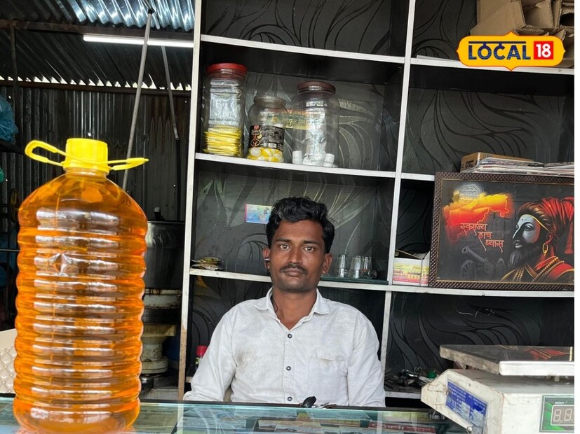 रोजगार नसल्याने अनेक जण हताश असल्याचं आपण आपल्या आजूबाजूला नेहमीच पाहतो. परंतु मनात काहीतरी करण्याची जिद्द, चिकाटी आणि मेहनत करण्याची तयारी असेल तर आपण देखील आपला छोटासा एखादा लघुउद्योग उभा करून स्वतःच्या पायावर उभा राहू शकतो हेच वसंत अंभोरे यांनी सिद्ध करून दाखवले आहे.