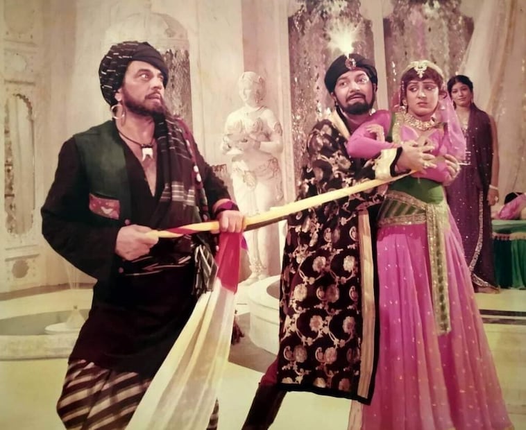 Dharmendra, Dharmendra Movies, Dharmendra News, Dharmendra Old Movies, Dharmendra Movies, Dharmendra Fans, Dharmendra Bobby Deol, Dharmendra wife, Dharmendra affairs