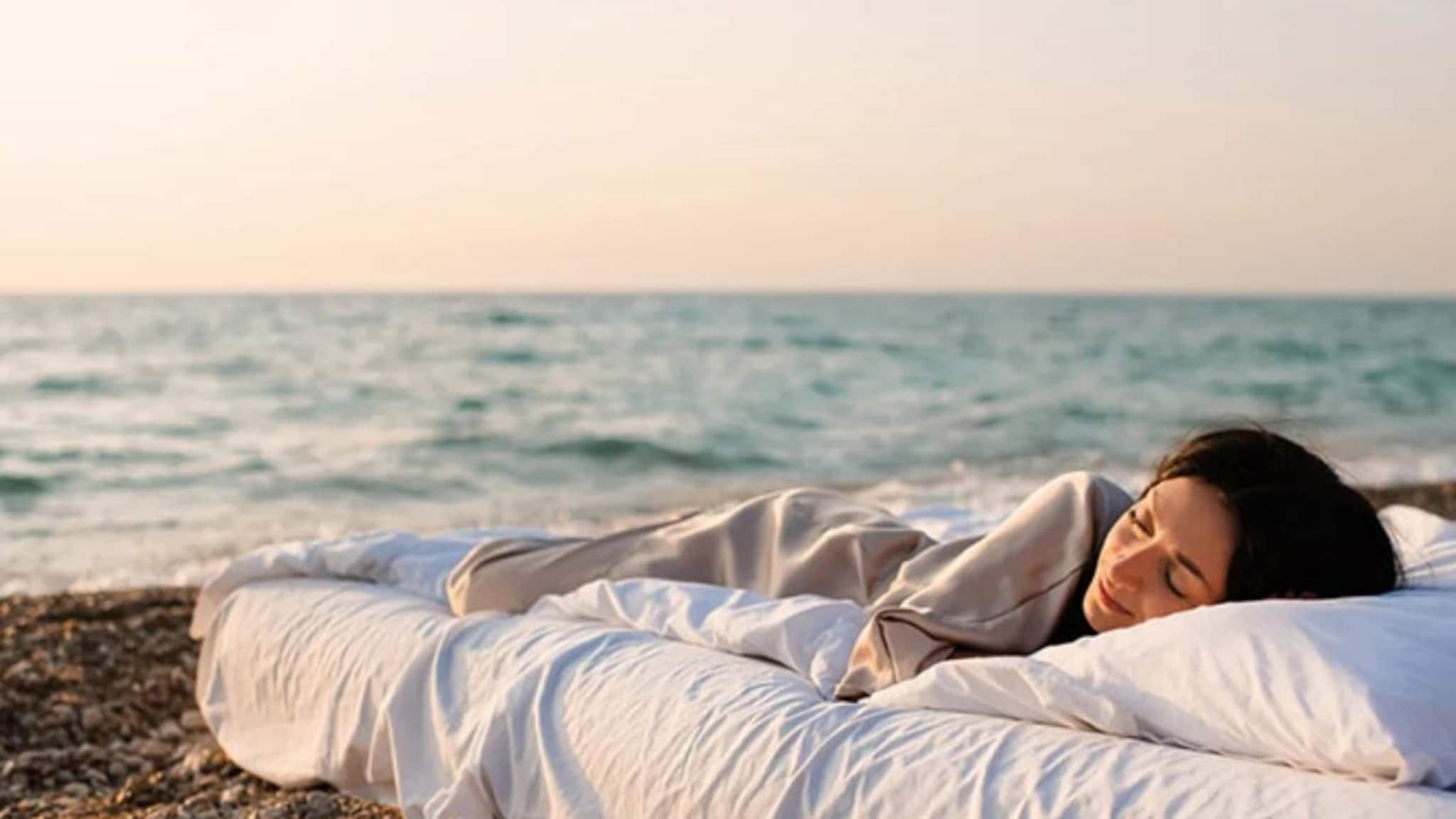 नवी ठिकाणं नाहीत, ॲडव्हेंचर्स नाही, प्रवास फक्त 'शांत झोपे'साठी! 'स्लीप टुरिझम' म्हणजे नेमकं काय? जाणून घ्या फायदे