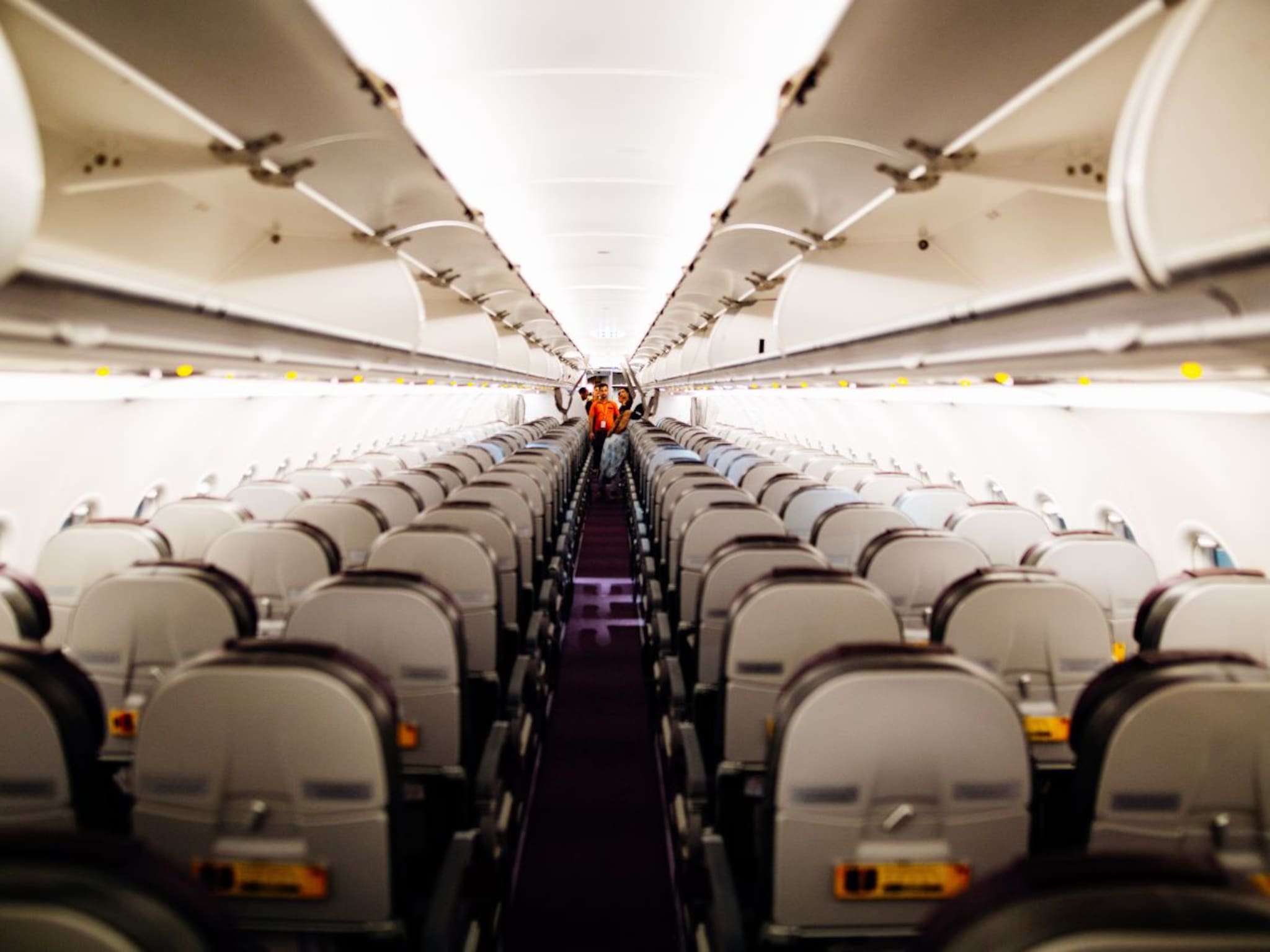 Airplane Fact : विमानातील AC बंद झाला तर काय होईल? खरंच लोक उंचावर तडफडू लागतील का?