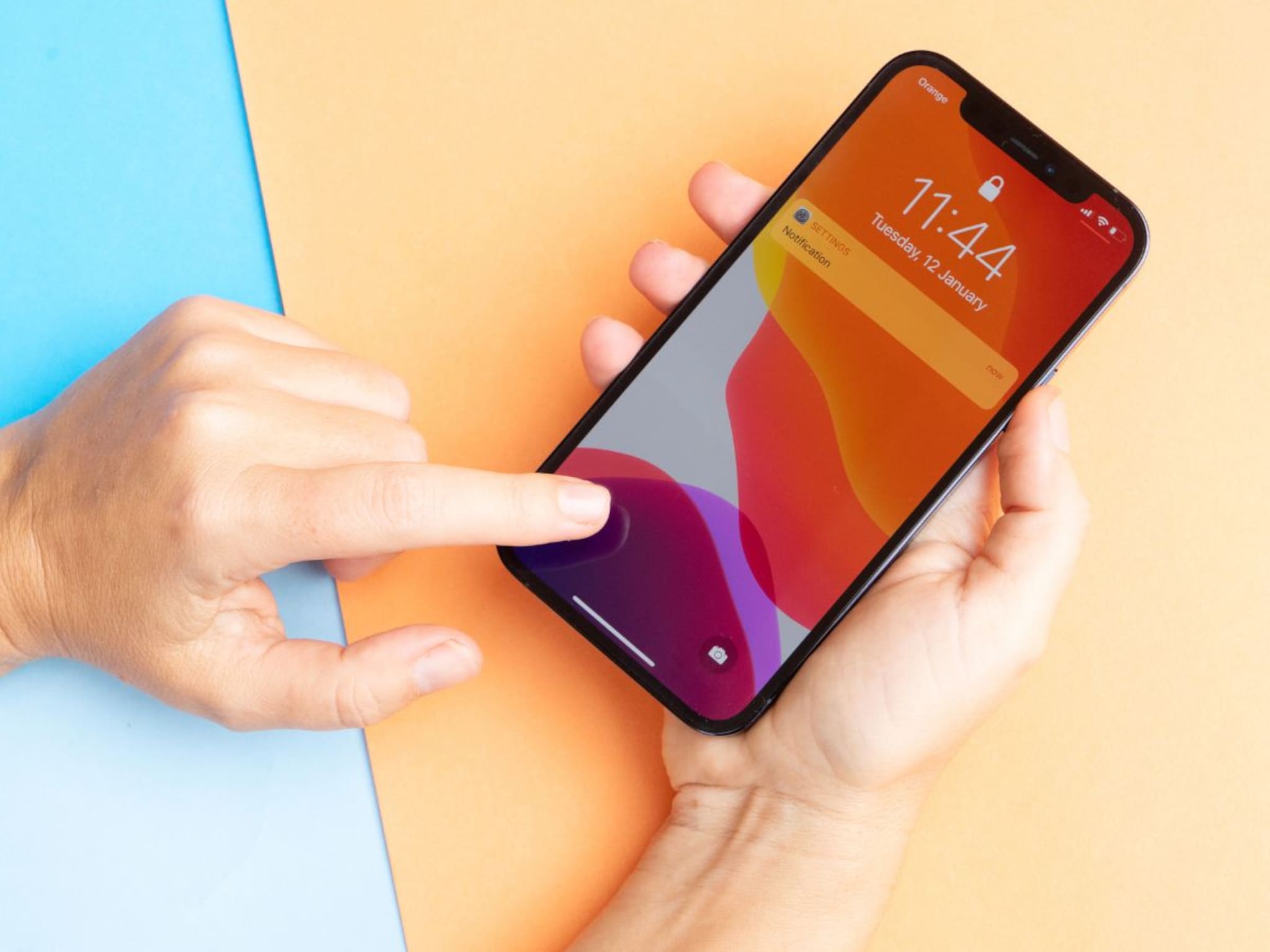 Iphone स्लो झालाय आणि बॅटरी ड्रेन? मग iOS 26 वरून iOS 18.6.2 ला फोन करा डाउनग्रेड, ही पद्धत स्टेप बाय स्टेप करा फॉलो