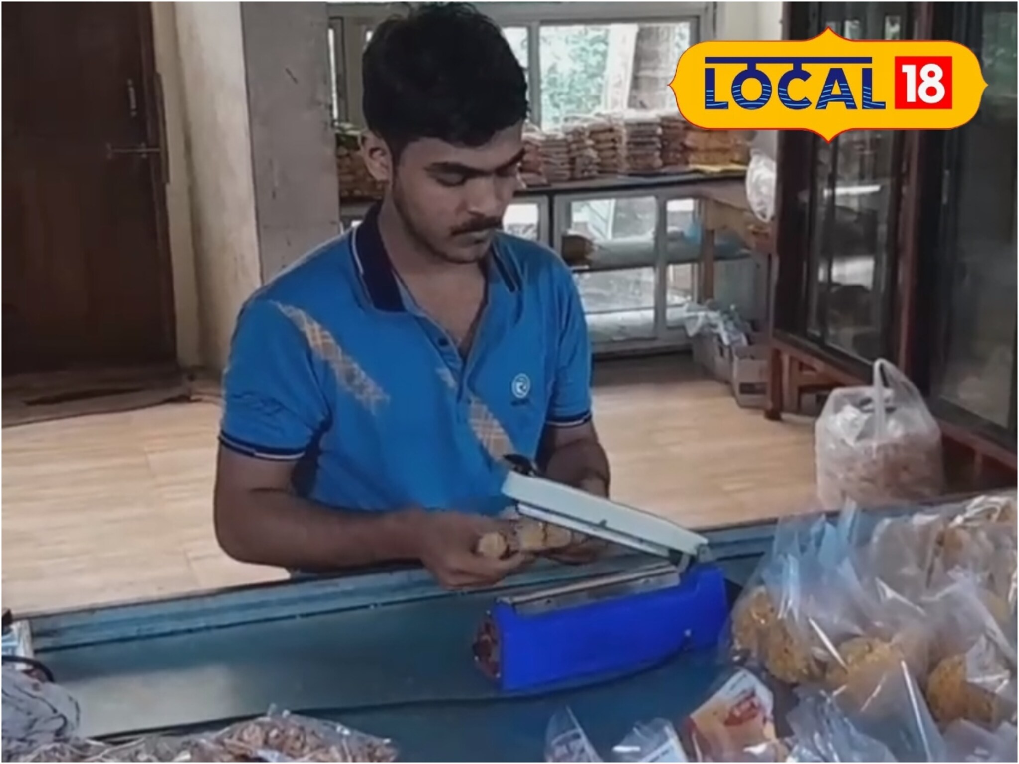 Food business: कोकणी खाजा अन् लाडूंची कमाल, सिंधुदुर्गचा तरुण करतोय 80 लाखांची उलाढाल